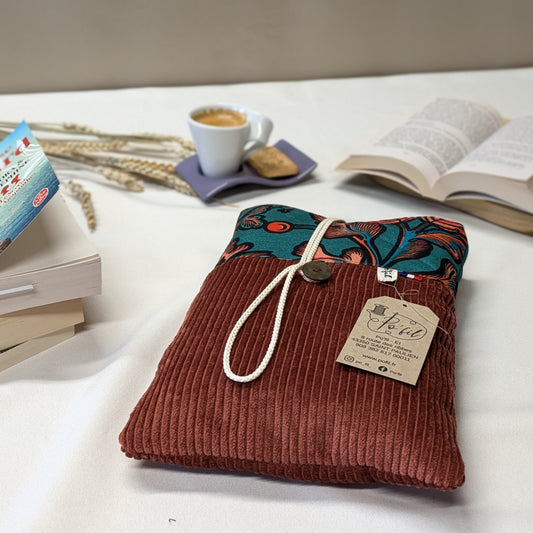 Pochette à livre molletonnée, pour protéger un livre broché dans votre sac