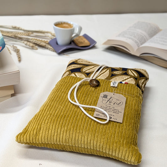 Pochette à livre molletonnée, pour protéger un livre broché dans votre sac
