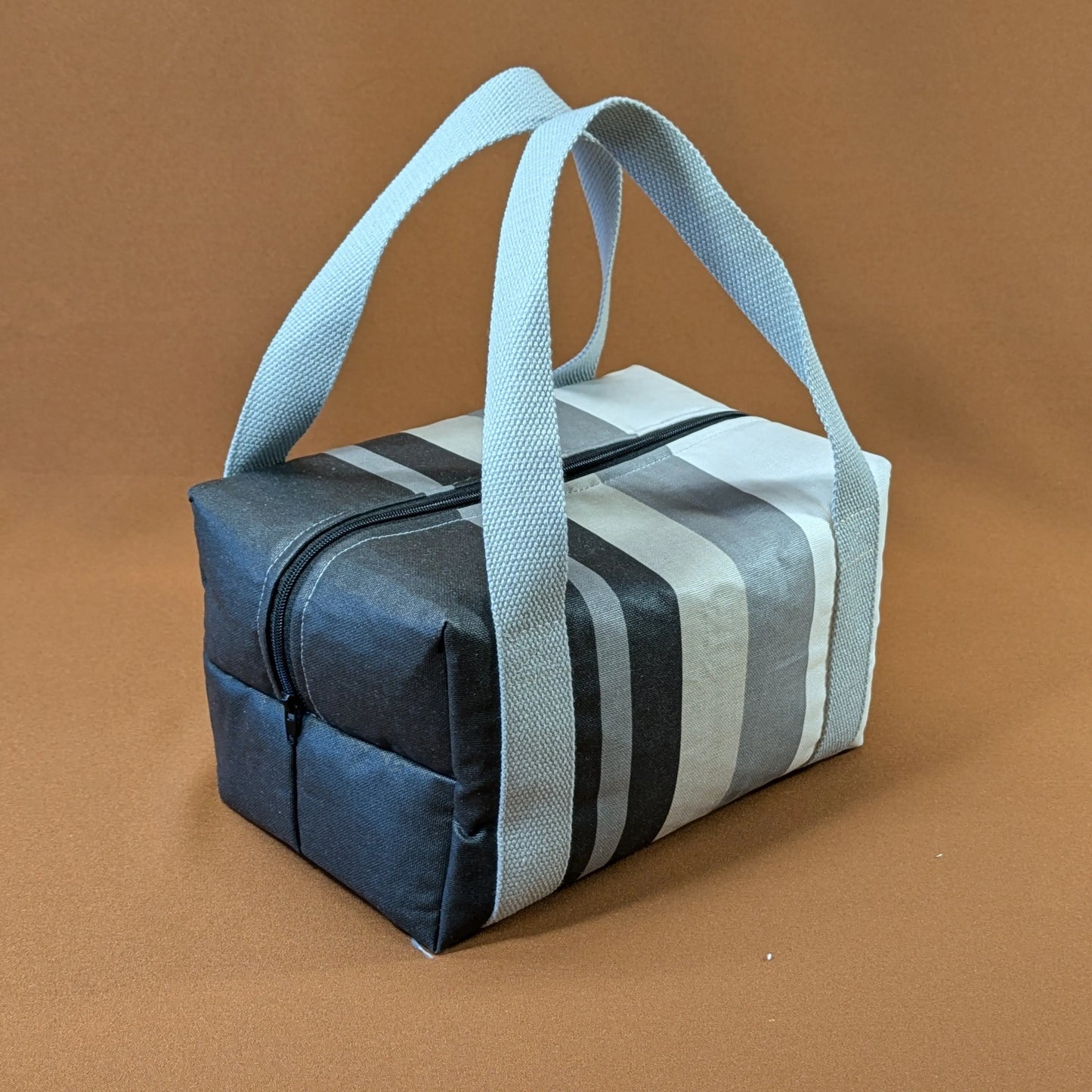 Lunch bag isotherme, tissu rayé gris et noir Po'fil