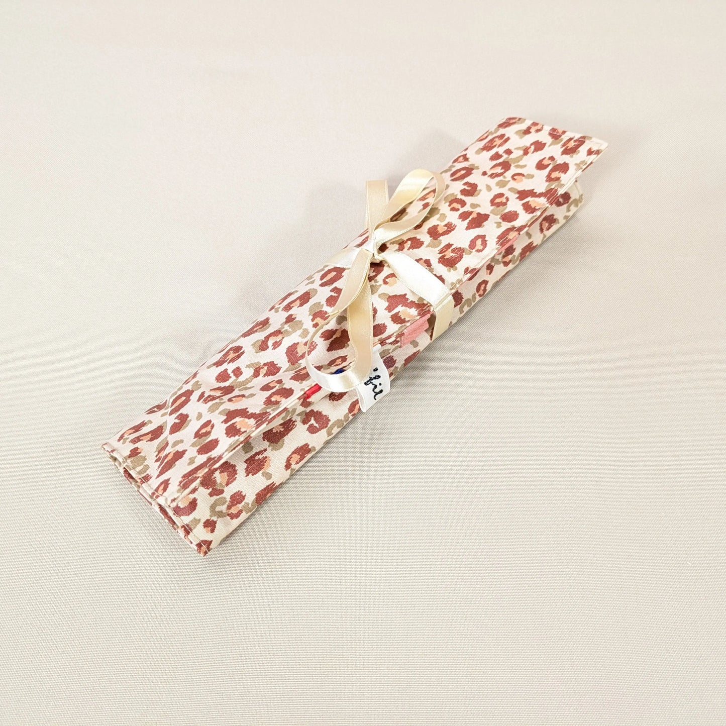 Pochette à couverts, tissu Karli beige kaki Po'fil