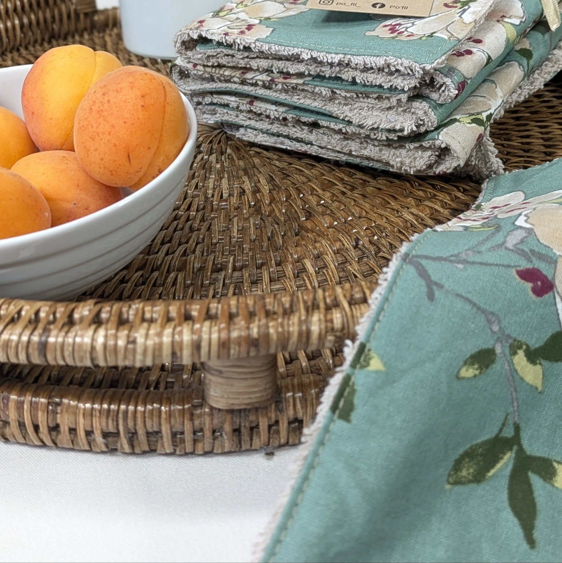 Lot de 8 feuilles d'essuie tout lavables, tissu Prunus Po'fil