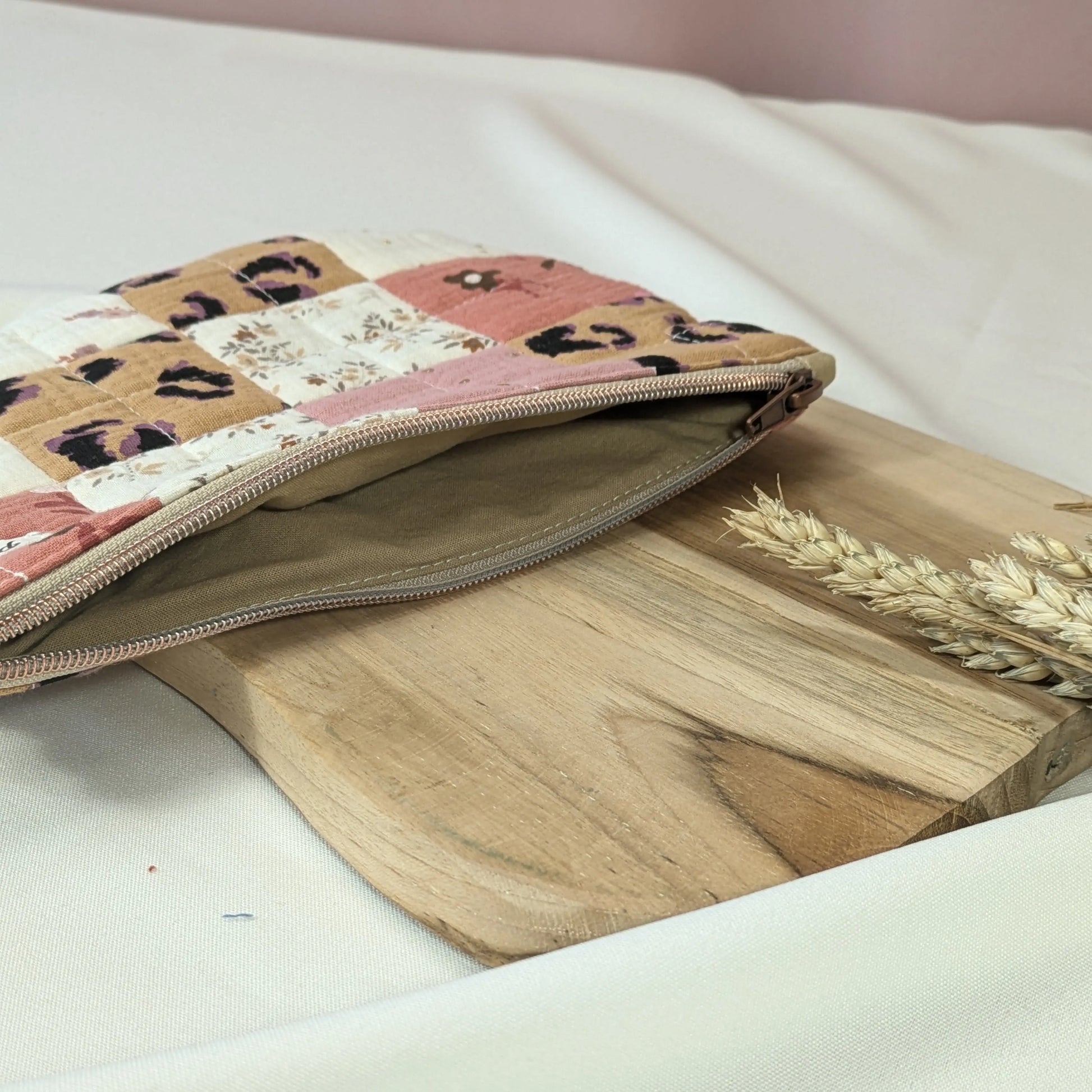 Pochette plate upcyclée double gaze Po'fil