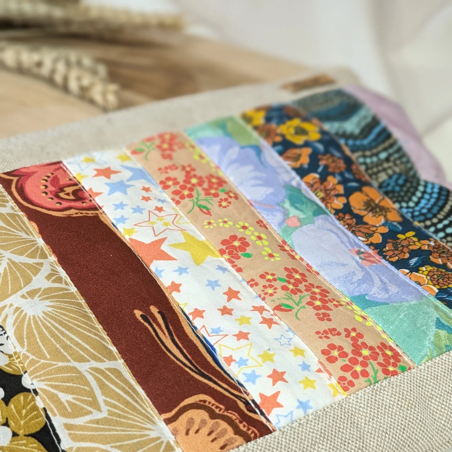 Pochette plate upcyclée en chutes de tissu Po'fil
