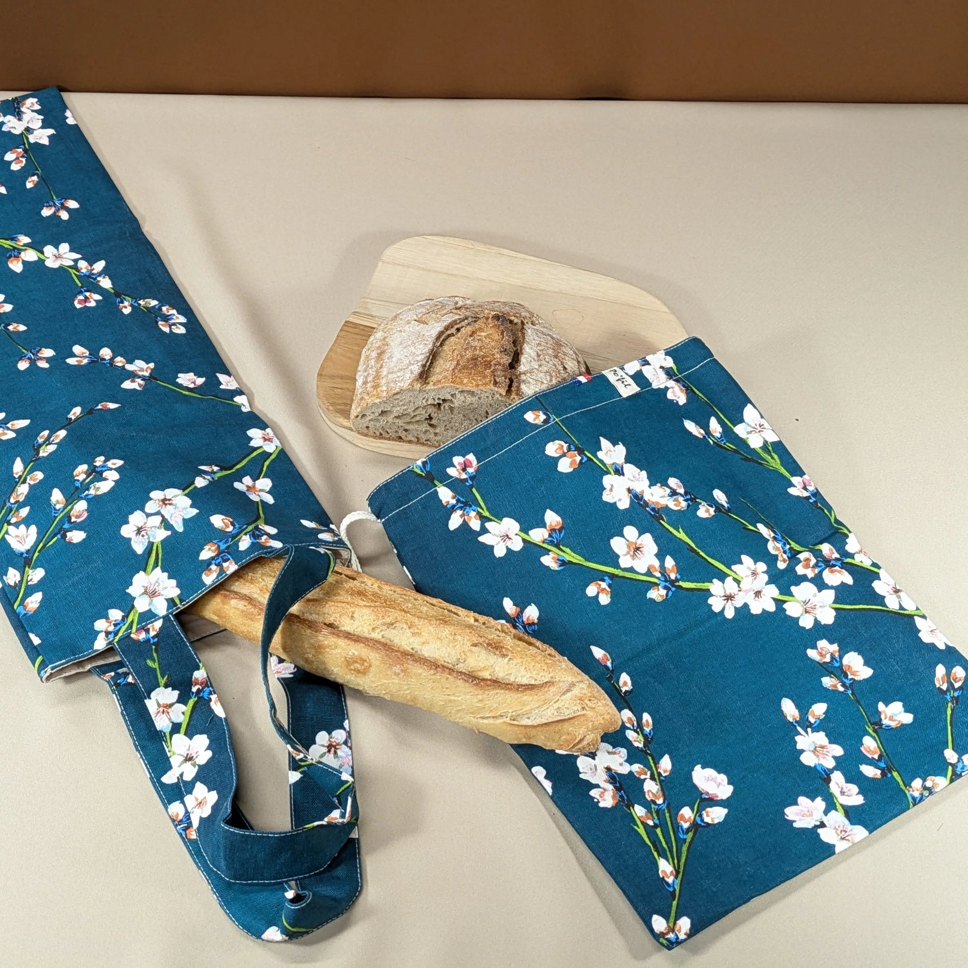 Sac à pain "format pain rond ou viennoiseries", Tissu Fleurs de cerisiers Po'fil