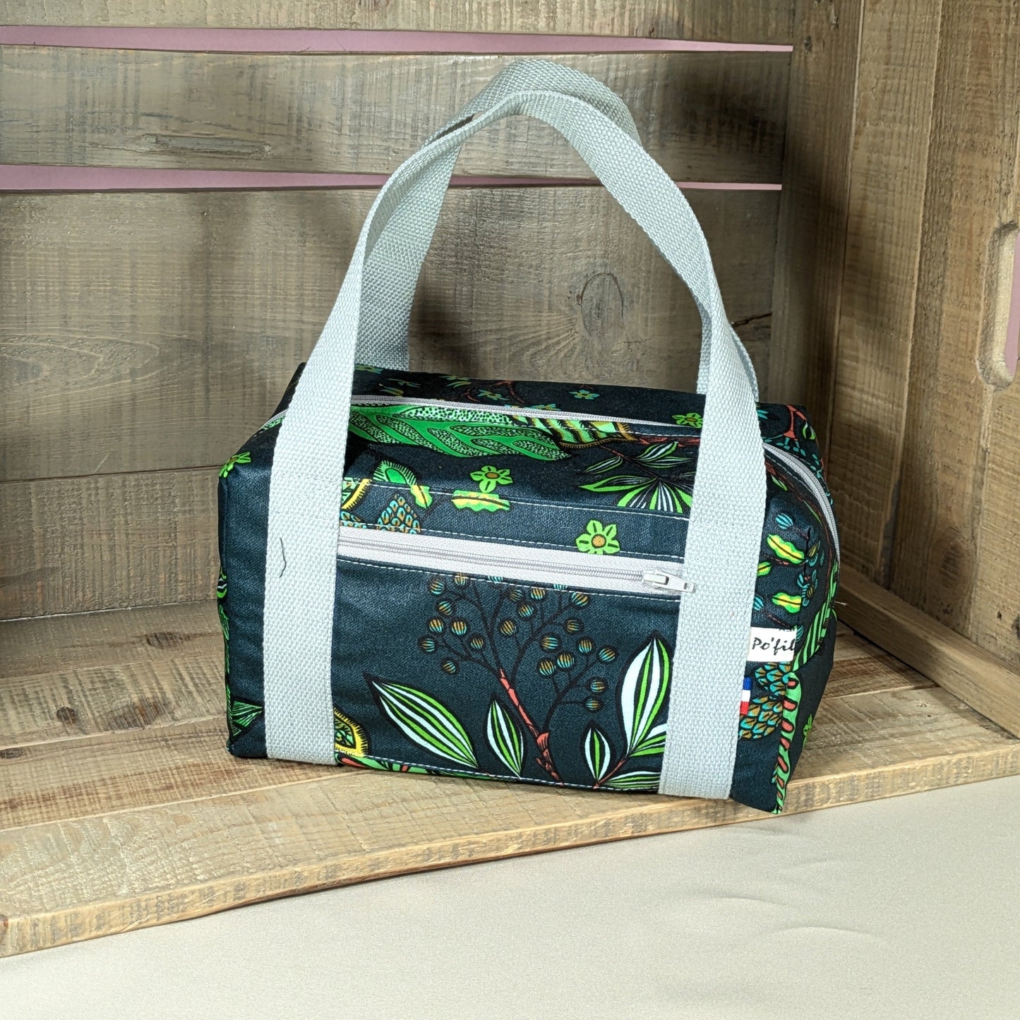 Lunch bag isotherme, tissu Bibi fond vert Po'fil