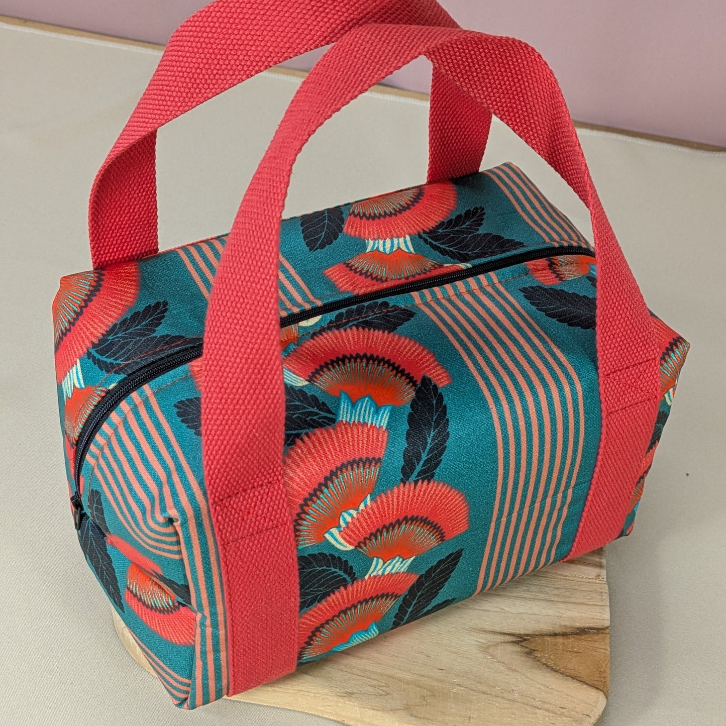 Lunch bag isotherme, tissu Ambre fond vert Po'fil