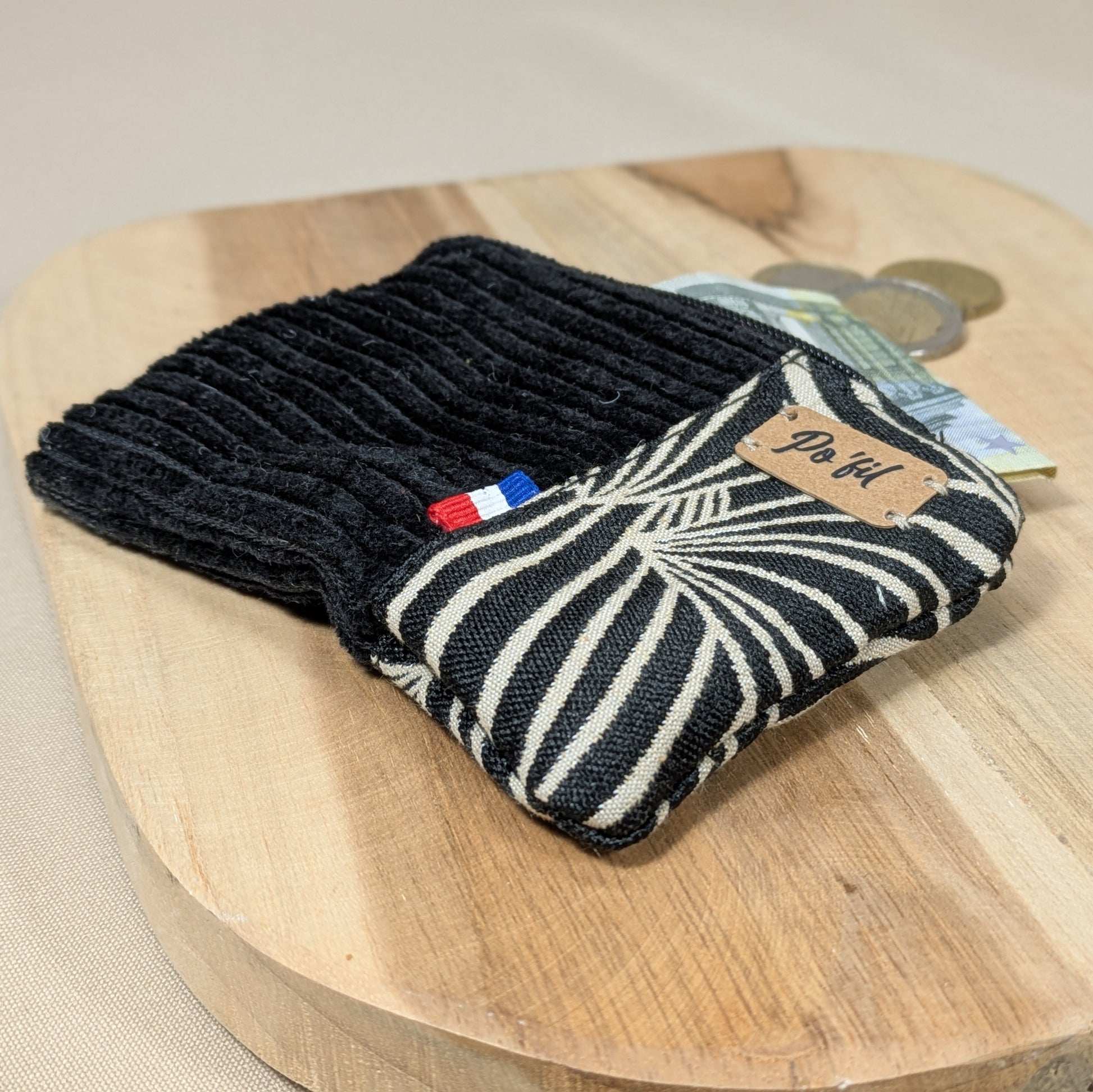 Porte monnaie en velours côtelé noir Po'fil